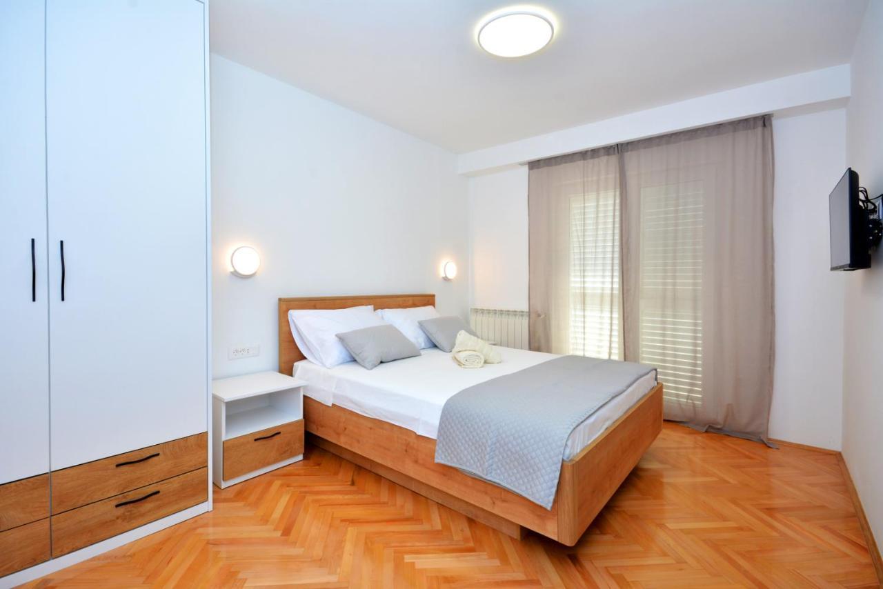 Apartments Radeljic Подстрана Екстериор снимка