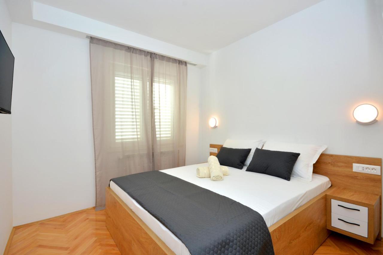 Apartments Radeljic Подстрана Екстериор снимка