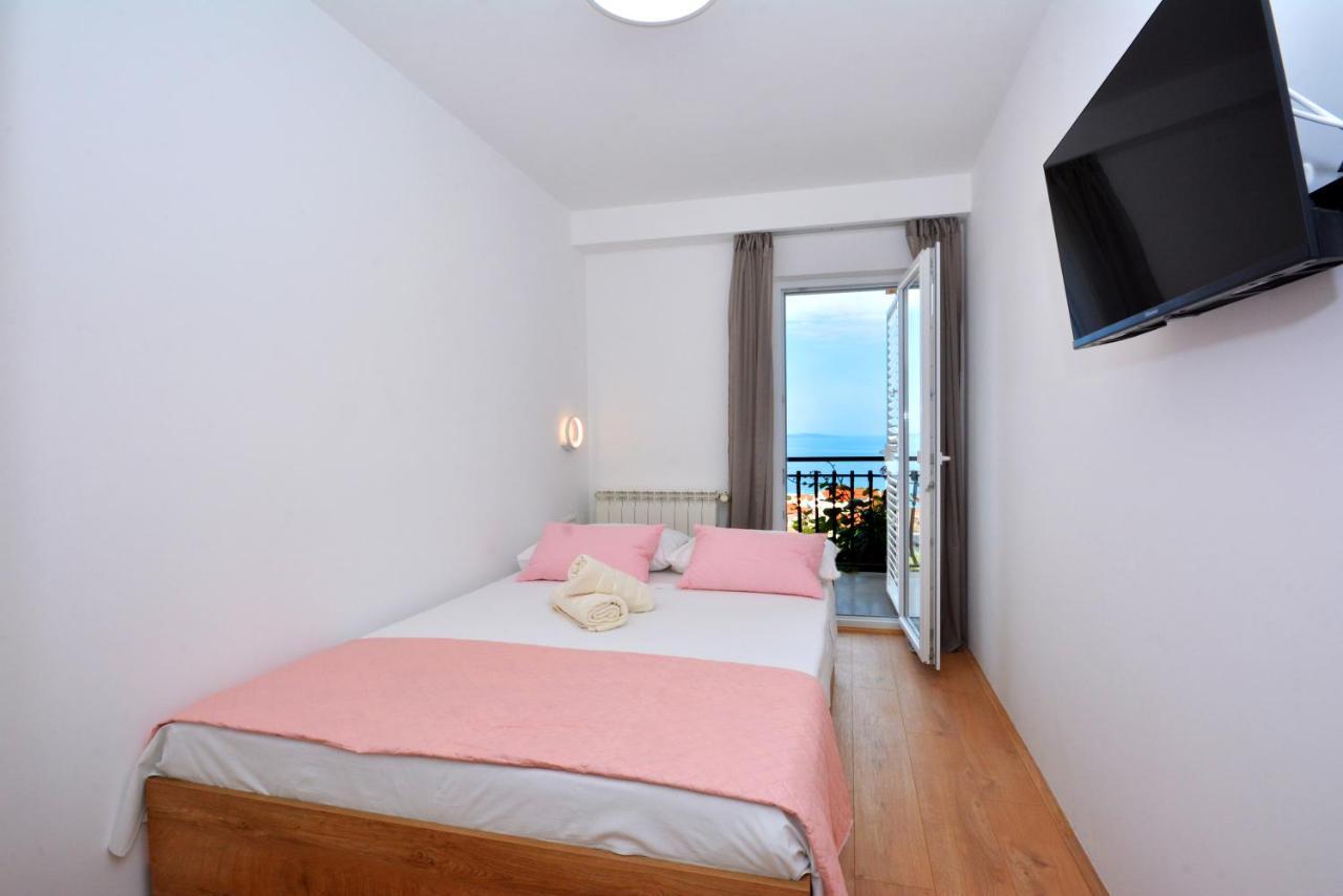 Apartments Radeljic Подстрана Екстериор снимка