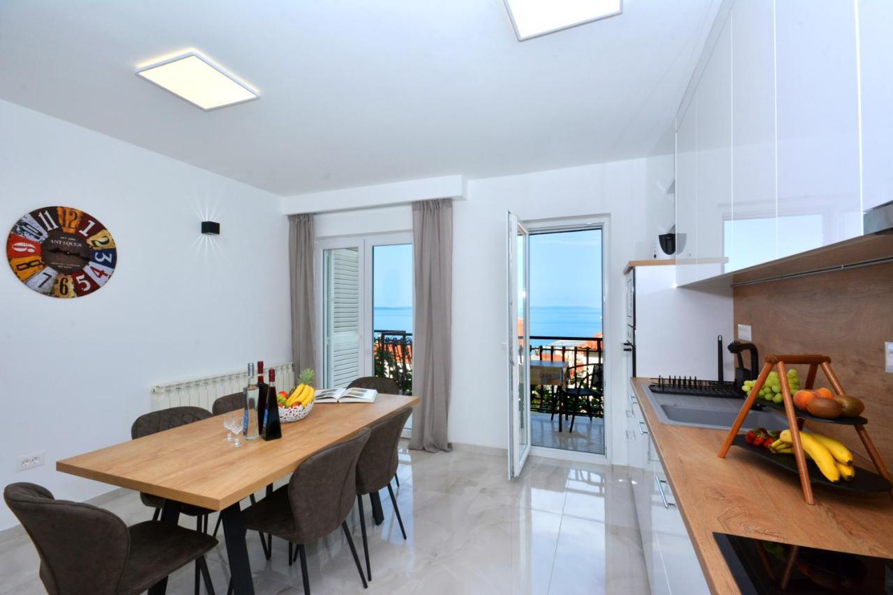 Apartments Radeljic Подстрана Екстериор снимка